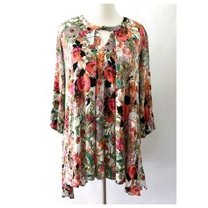 Jodifl Bright Floral Swing Tunic Keyhole Front 3/4 Sleeves